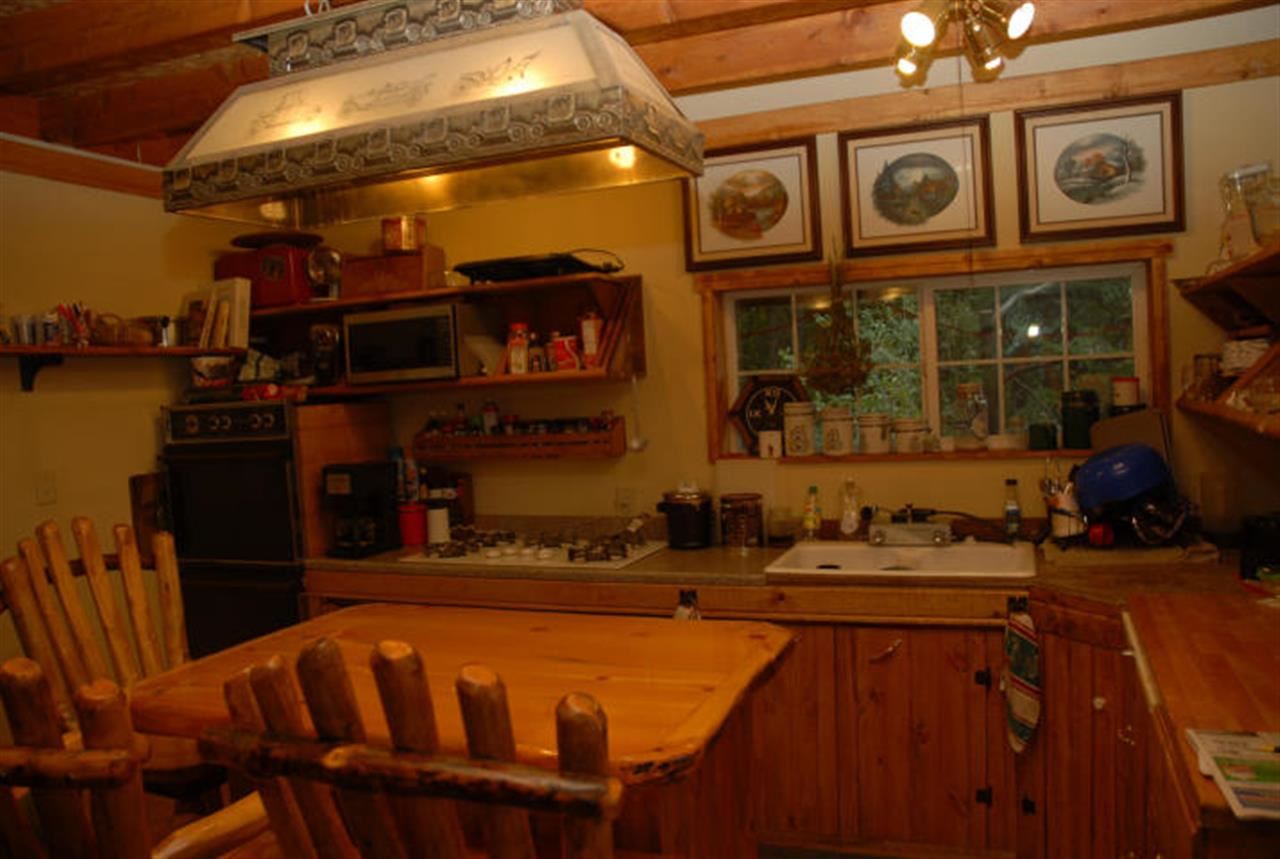 2867 PLEASANT VALLEY Rd - Photo 3