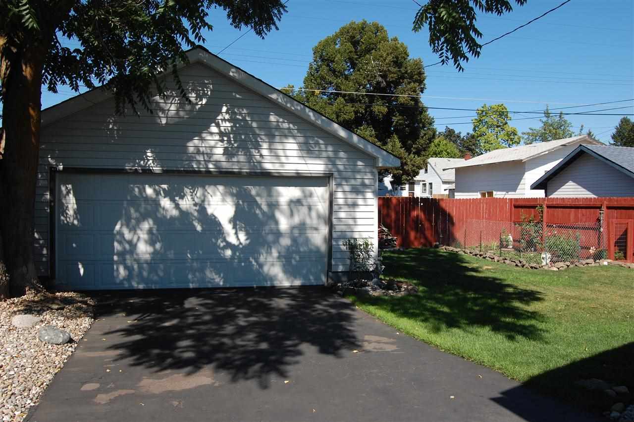 2924 W Fairview Ave - Photo 13
