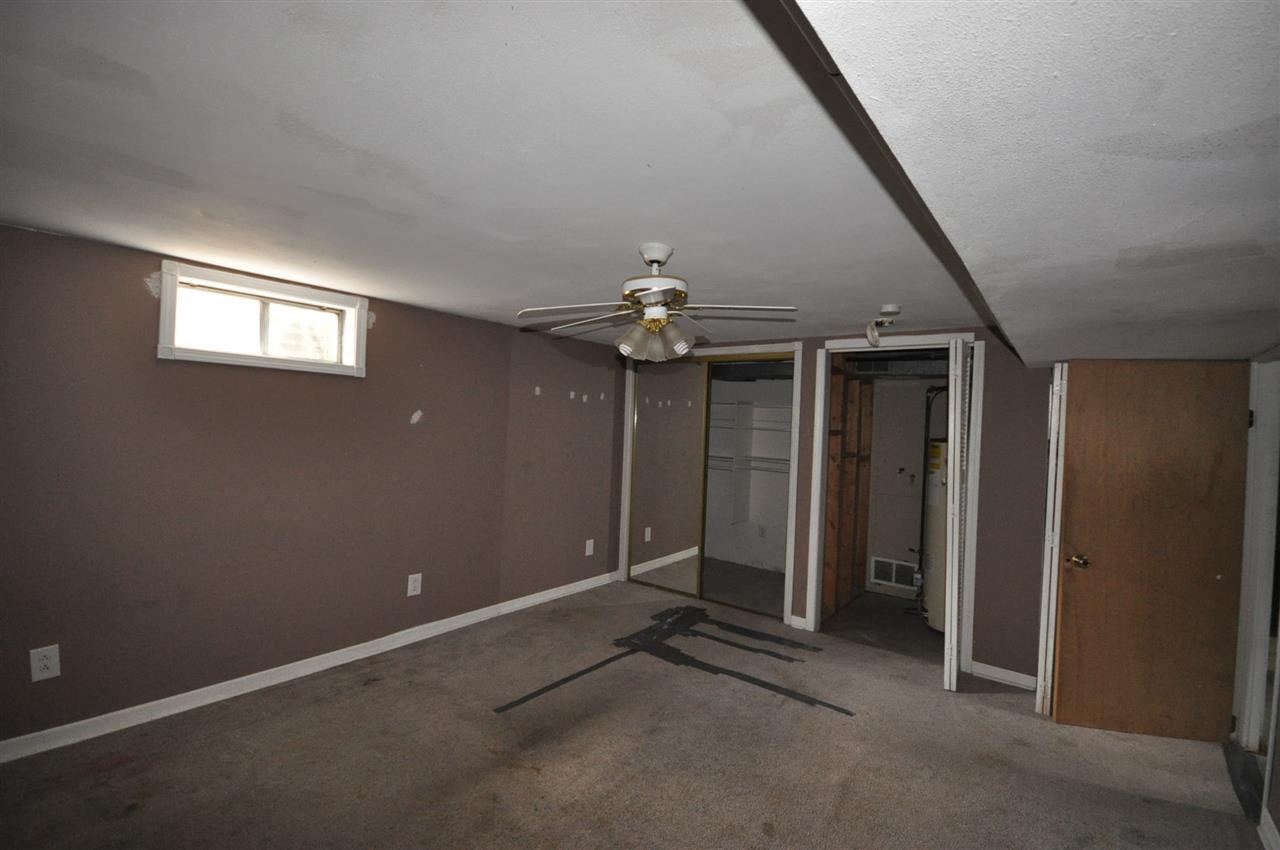 2314 E ROWAN Ave - Photo 11