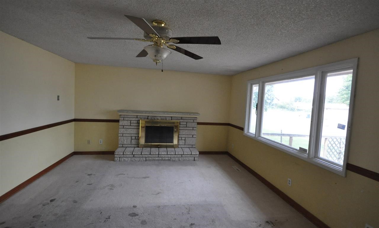 2314 E ROWAN Ave - Photo 4
