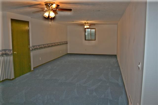 11319 E 29TH Ave - Photo 14