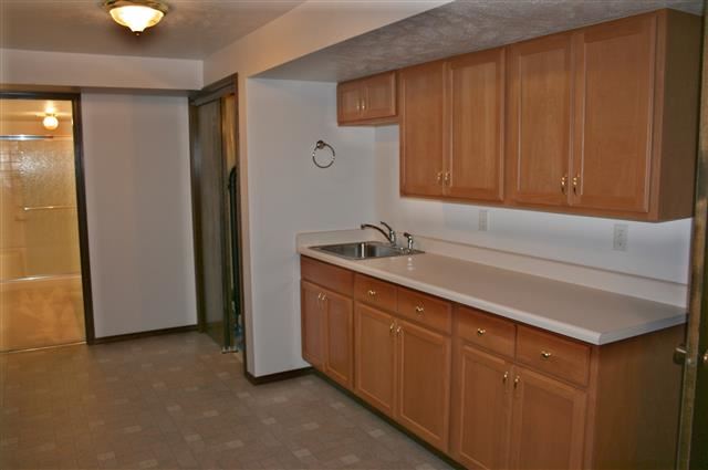 11319 E 29TH Ave - Photo 16