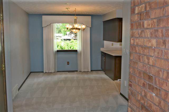 11319 E 29TH Ave - Photo 5