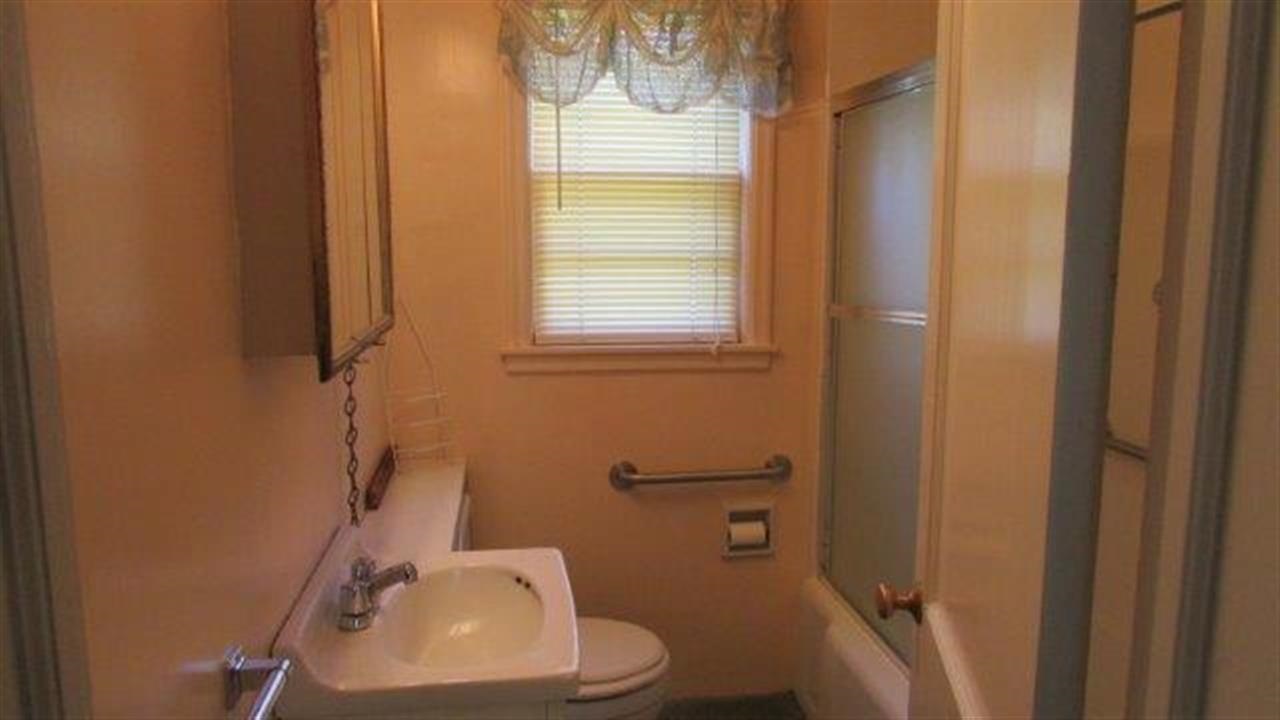 5403 N Howard St - Photo 4