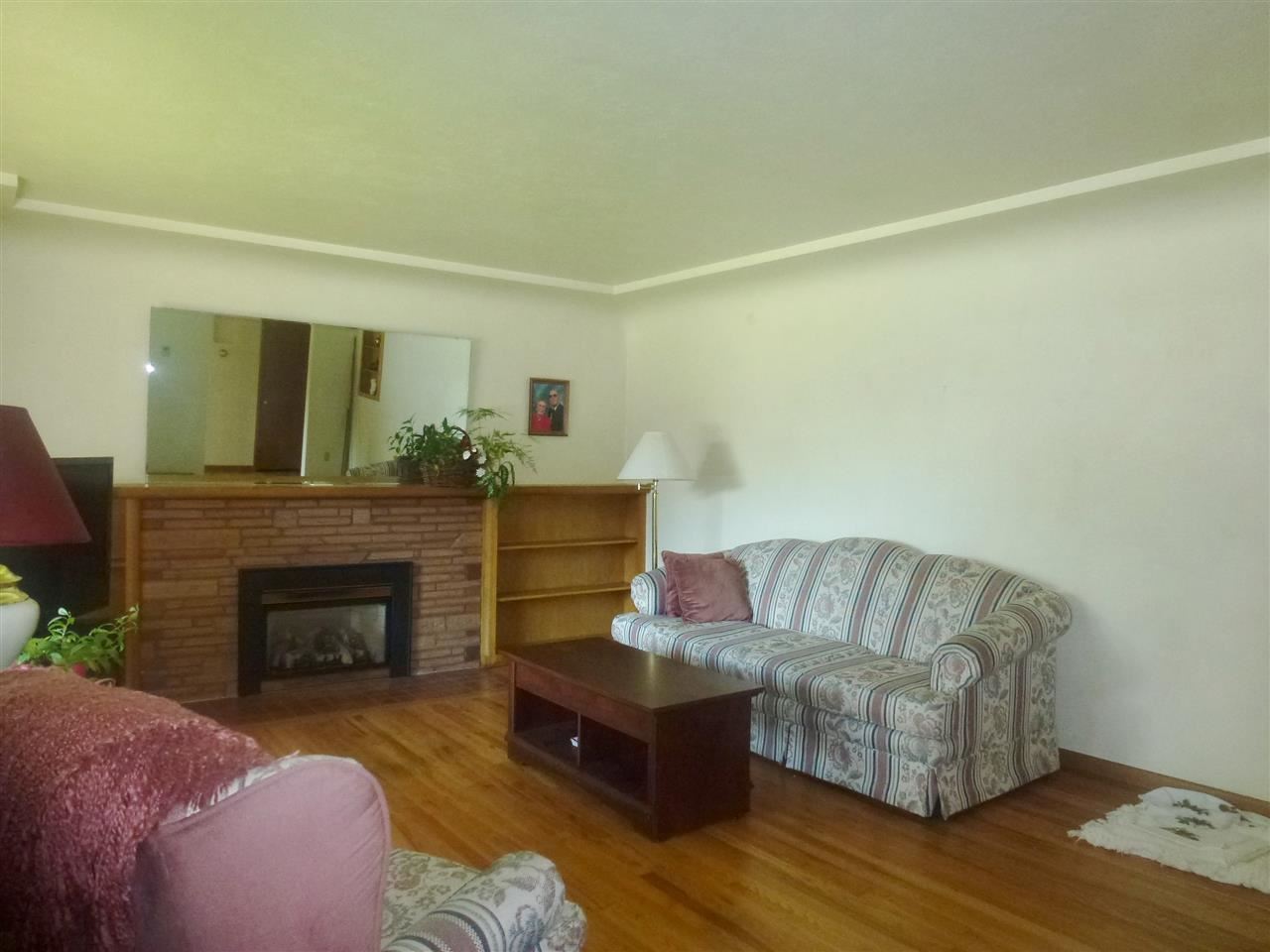 2321 E Diamond Ave - Photo 4