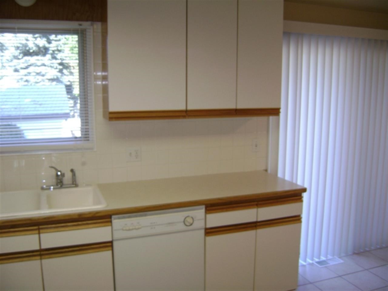 3728 W Heroy - Photo 3