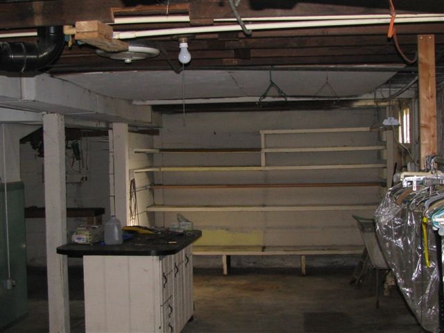 634 Valley Westside - Photo 13
