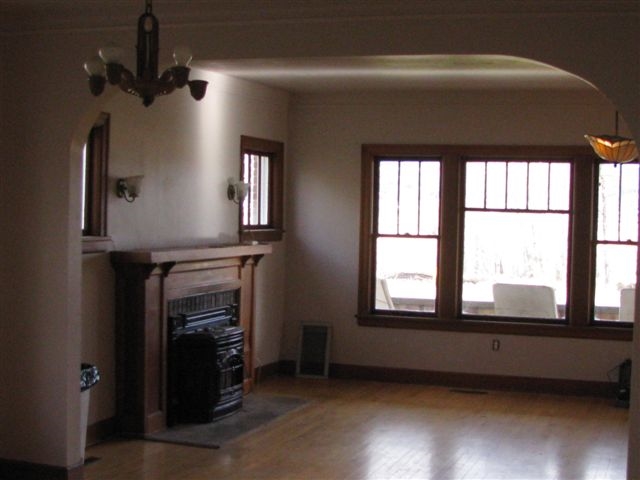 634 Valley Westside - Photo 4