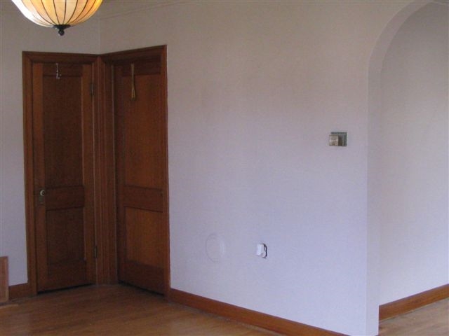 634 Valley Westside - Photo 10