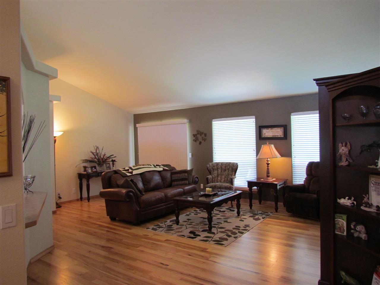 512 S Moore Ln - Photo 3