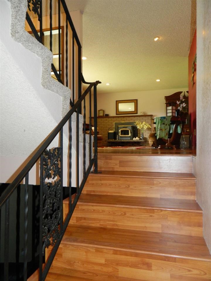 13420 W Shore Dr - Photo 6
