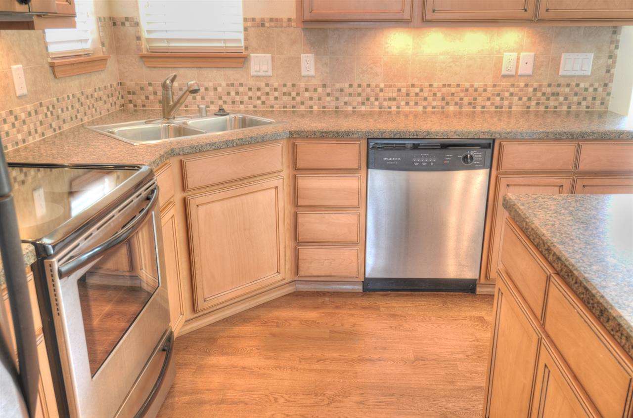 7006 N Bluegrass Ln - Photo 3