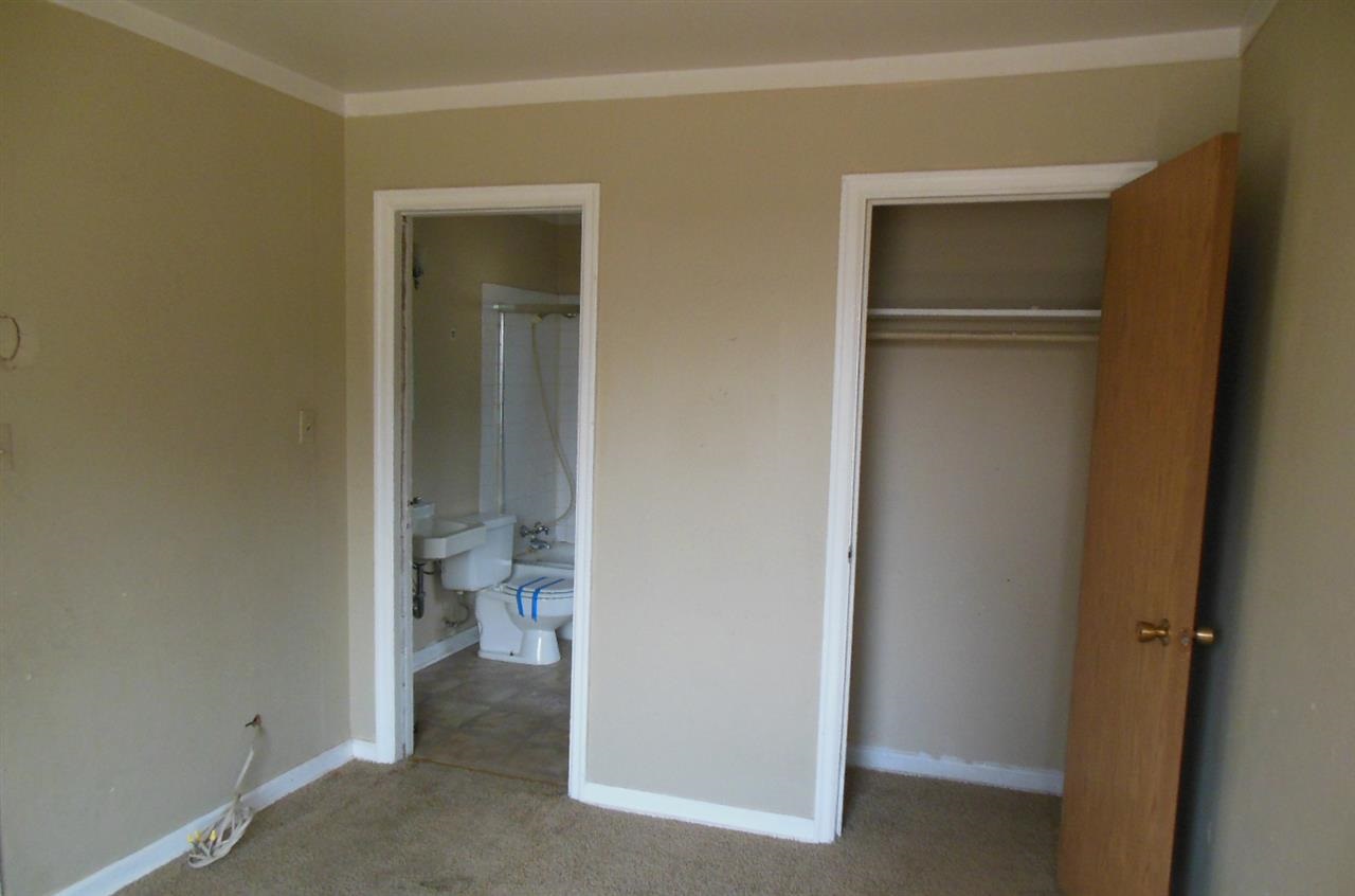 611 E Sanson Ave - Photo 4