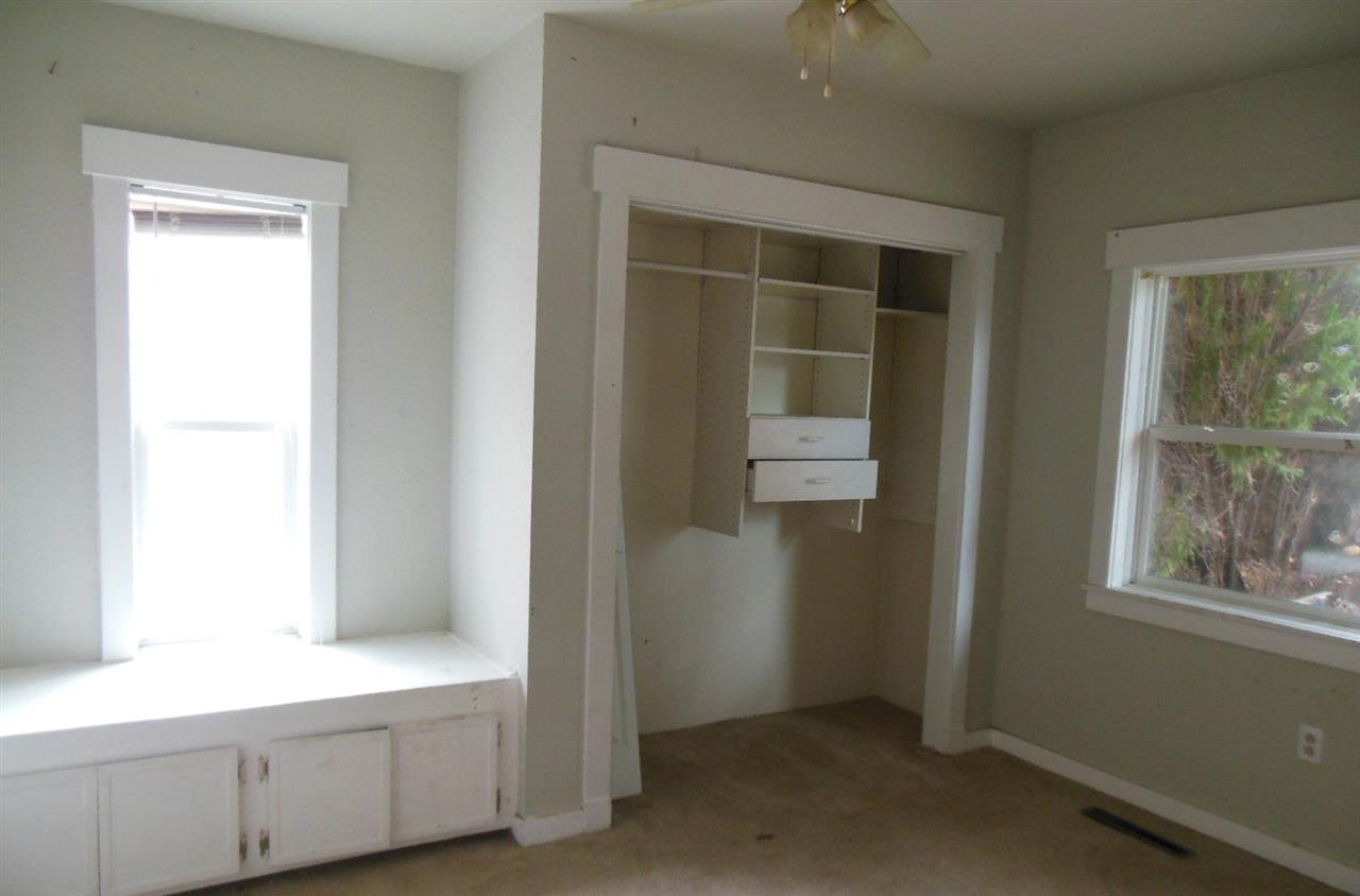 3020 N Walnut St - Photo 4