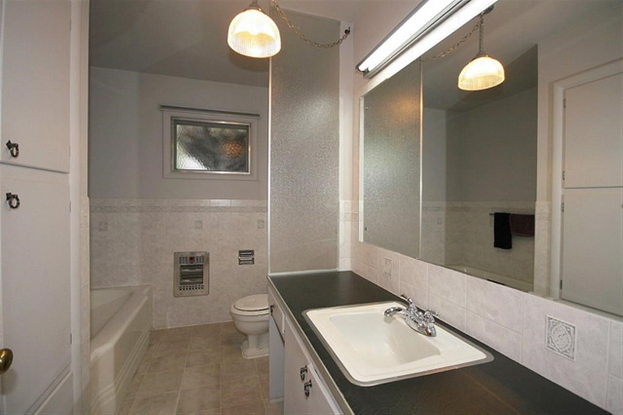 2405 W Providence Ave - Photo 10