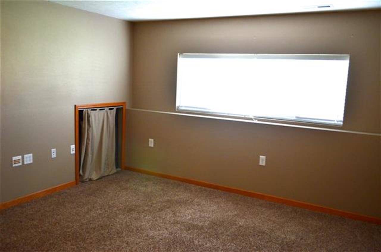 4906 E 14TH Ave - Photo 15