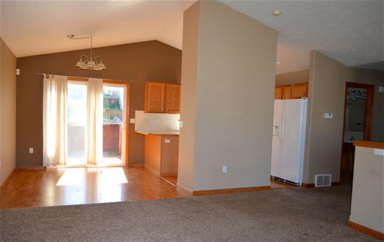 4906 E 14TH Ave - Photo 6