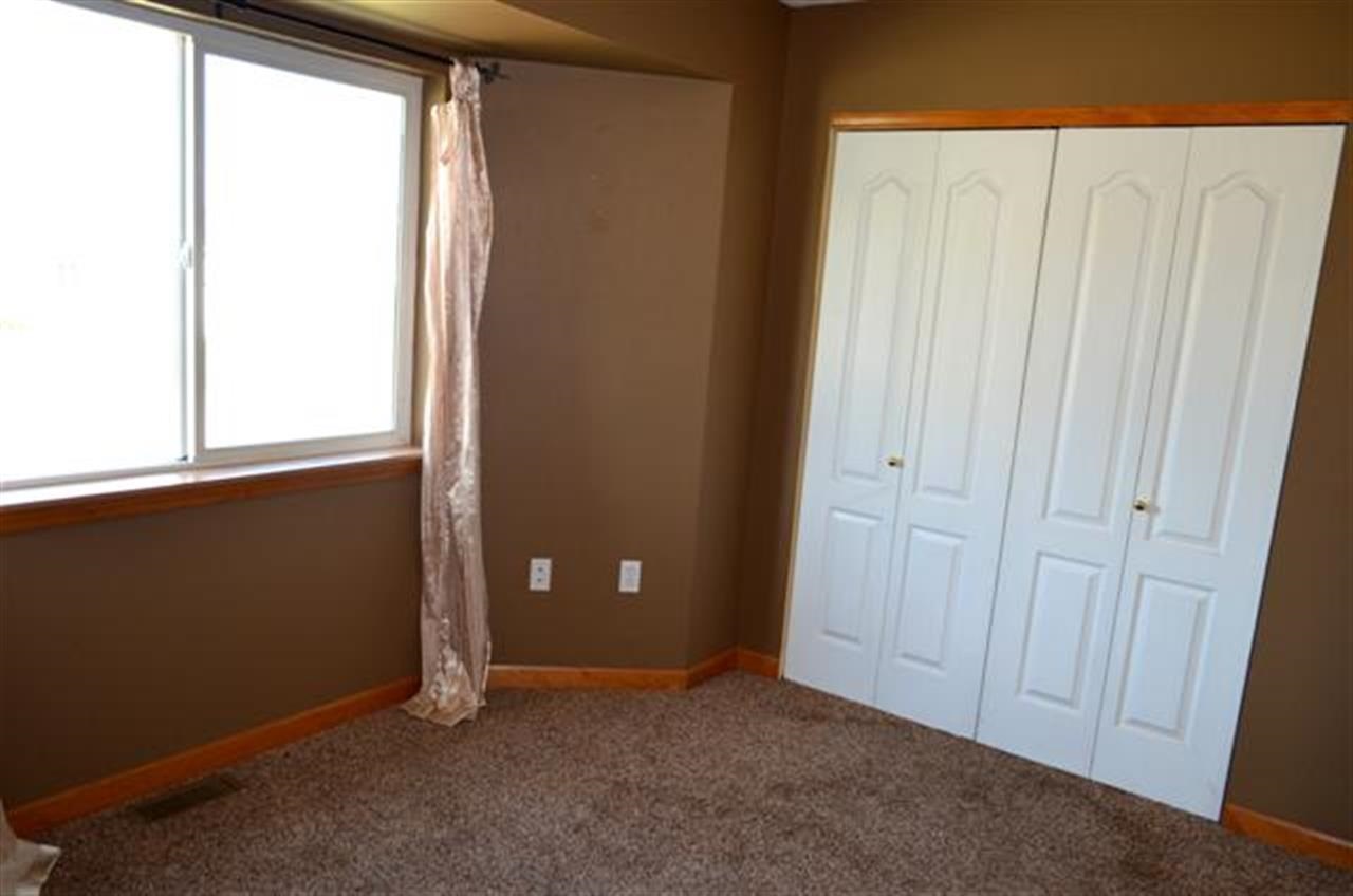 4906 E 14TH Ave - Photo 9