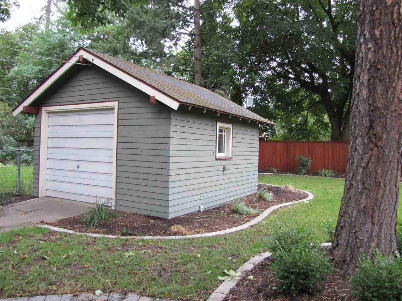 1314 S Bernard St - Photo 18