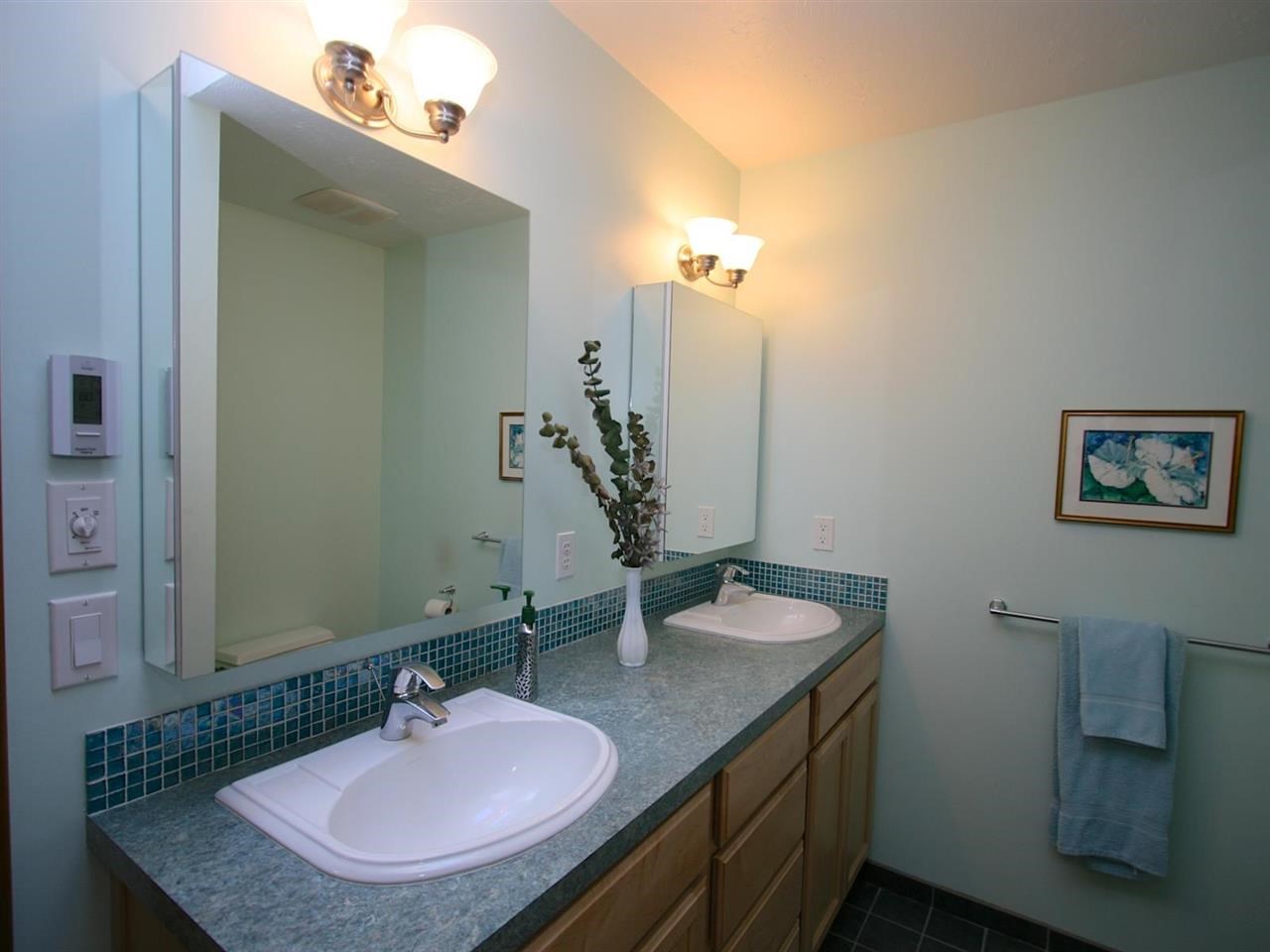 3424 S Lincoln Dr - Photo 12