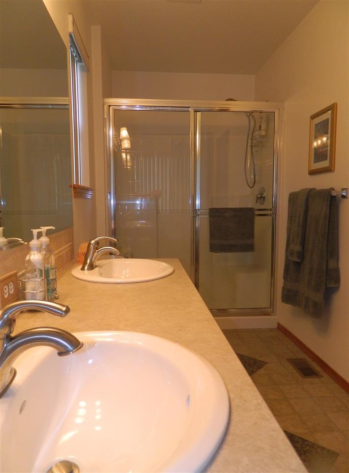 9317 E Princeton Ave. - Photo 9
