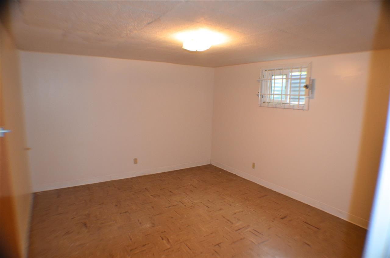 3311 E Hills Ct - Photo 16