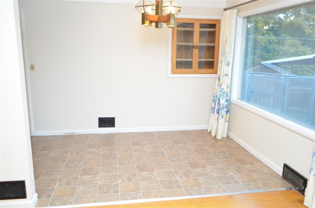 3311 E Hills Ct - Photo 6