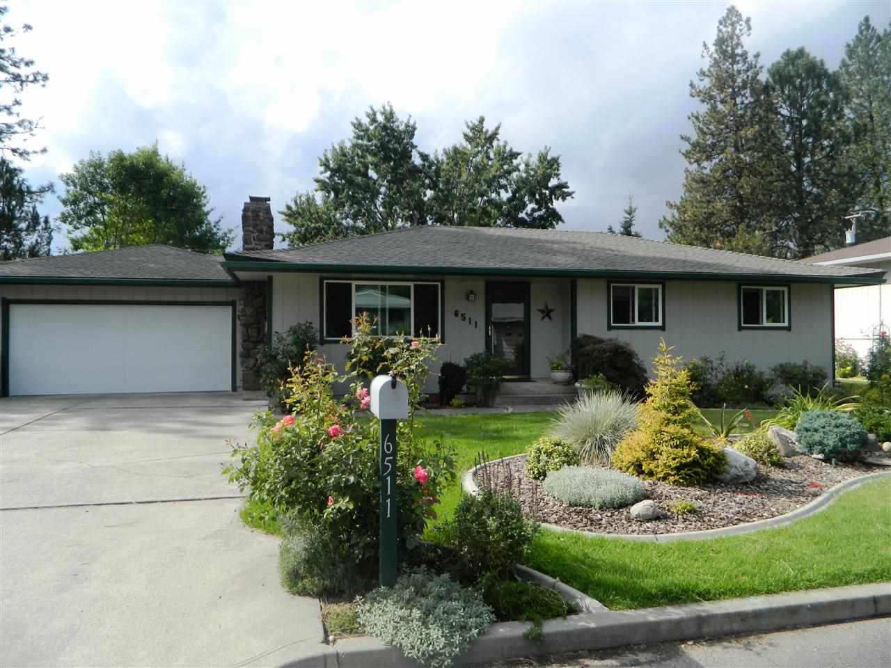 6511 N Victor - Photo 1