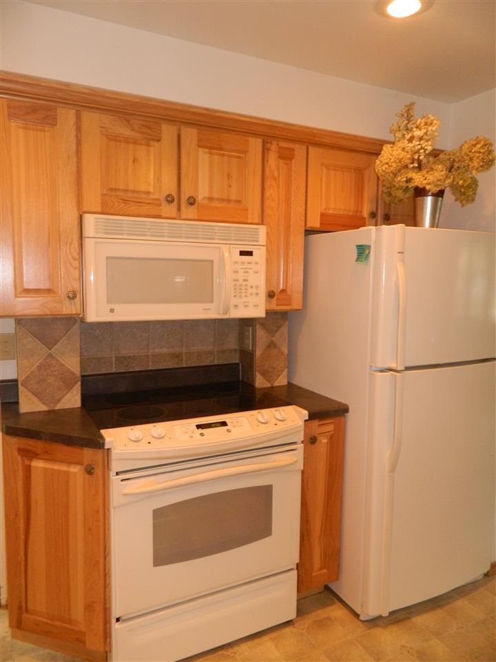 6511 N Victor - Photo 2
