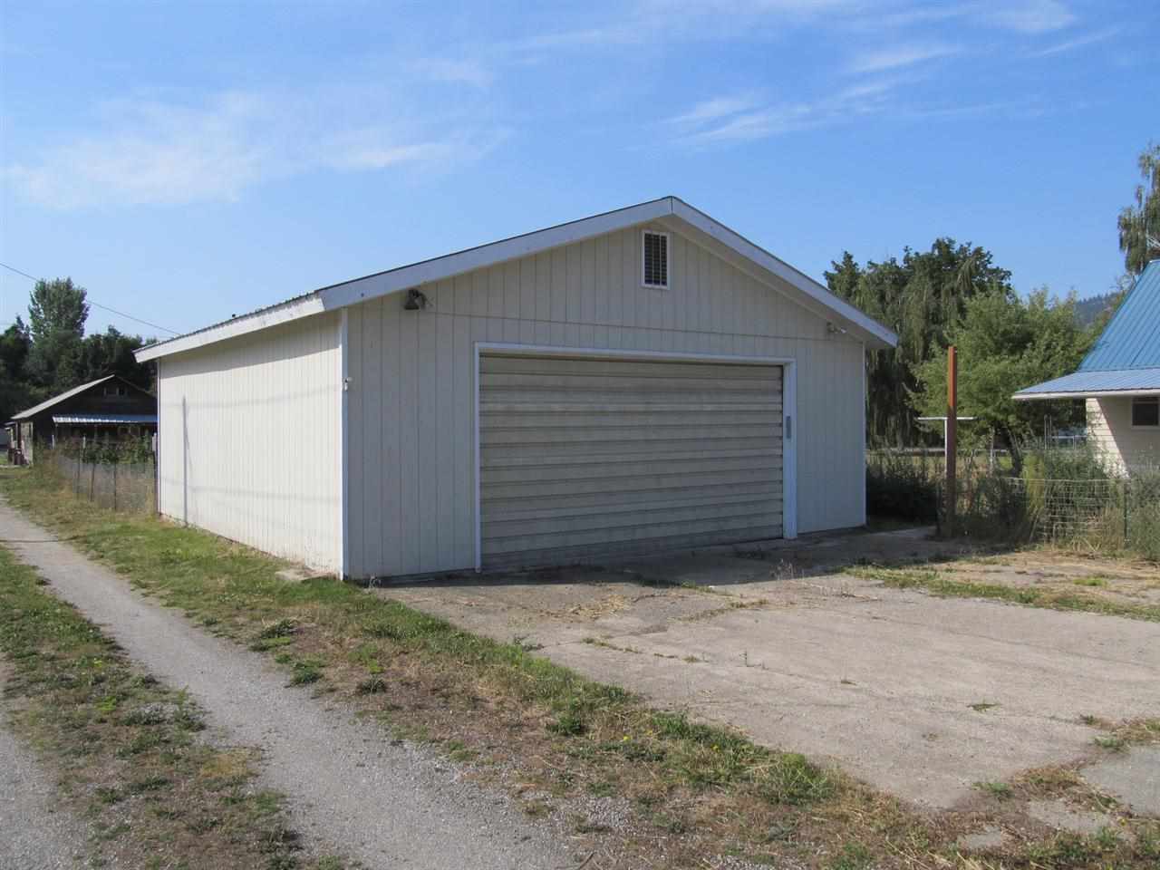 301 S Center - Photo 11