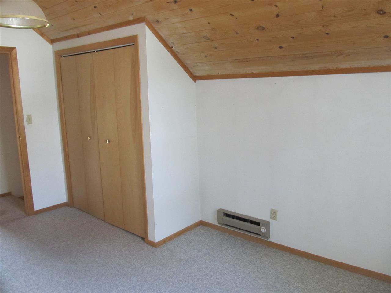 301 S Center - Photo 9