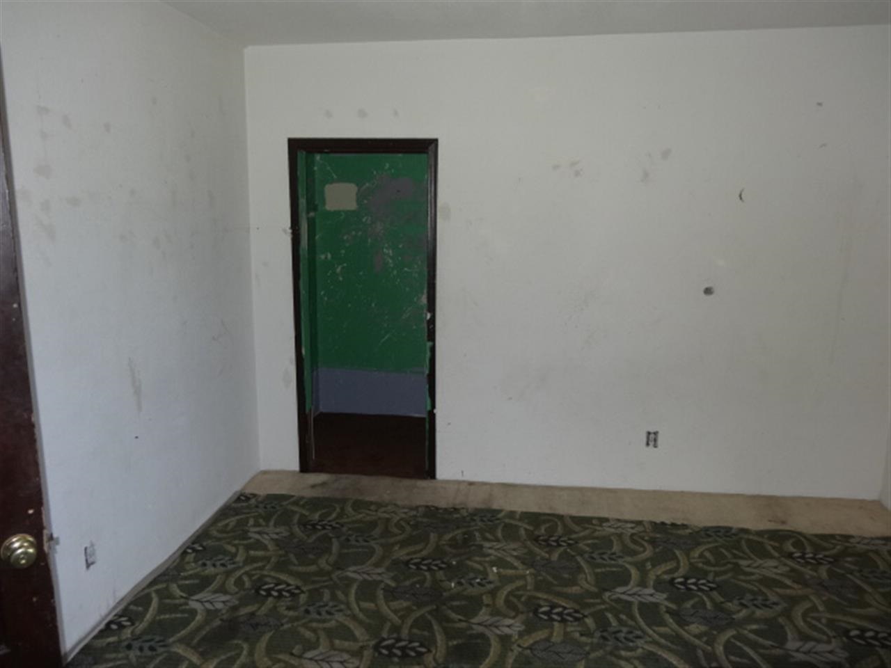 2020 E Courtland Ave - Photo 12