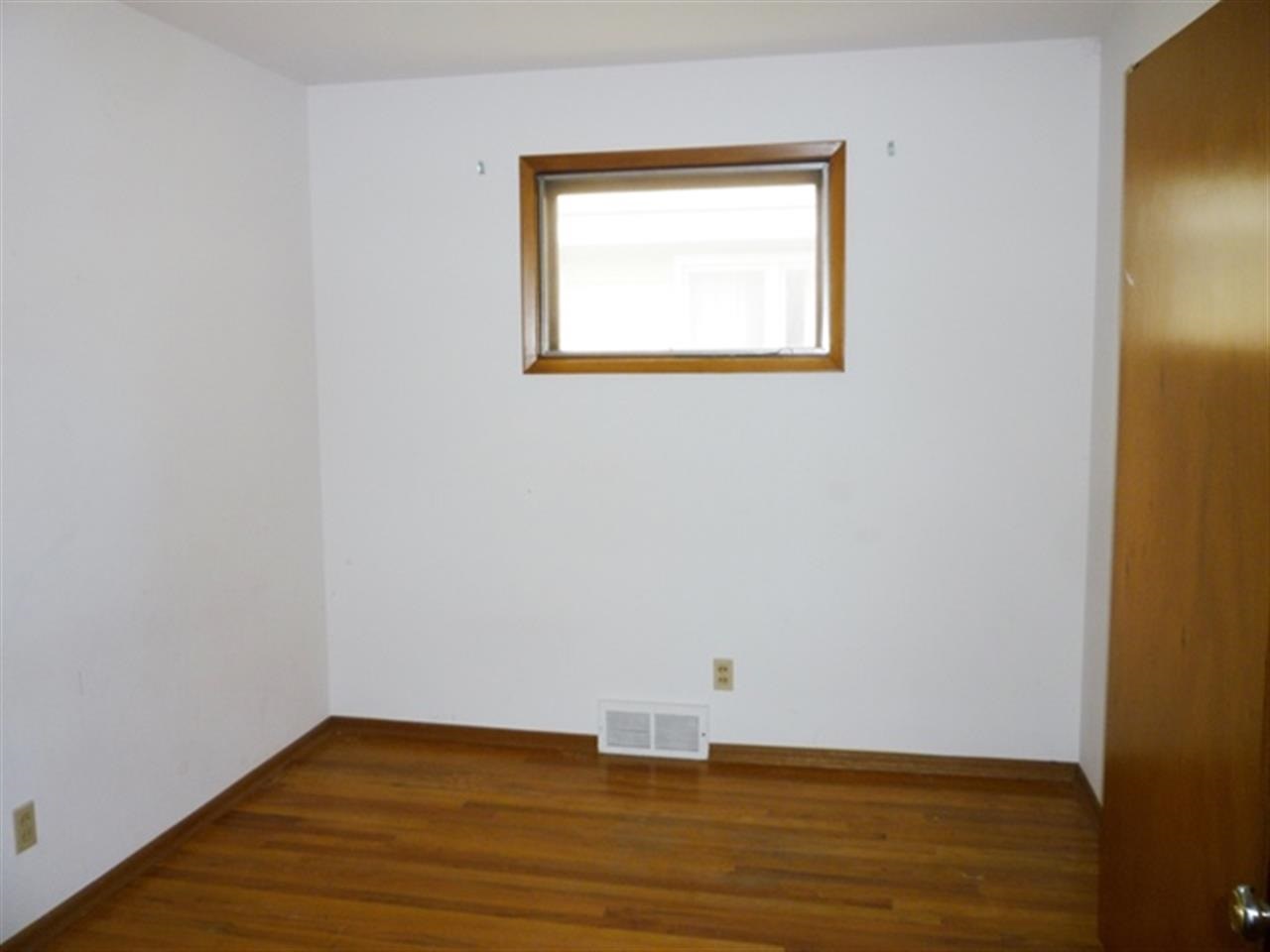5724 N Sutherlin St - Photo 10