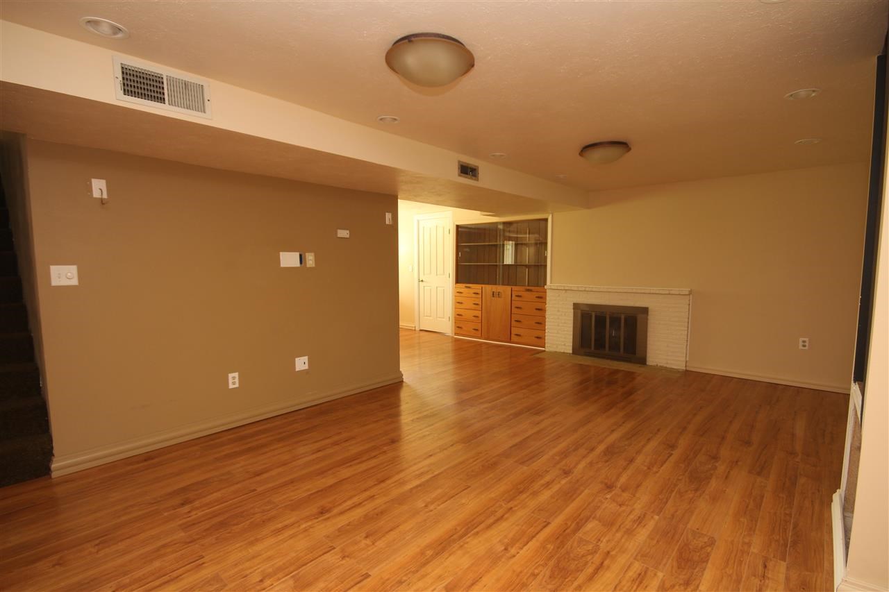 2817 W Houston Ave - Photo 3