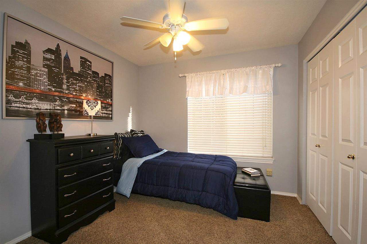 5306 S Saybrook Ln - Photo 18