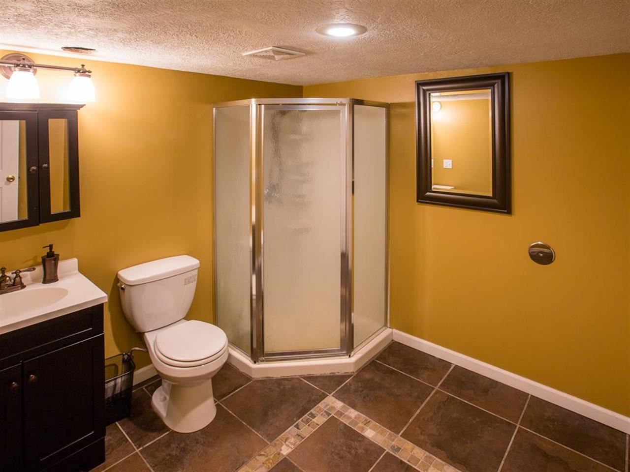 937 E 39th - Photo 13