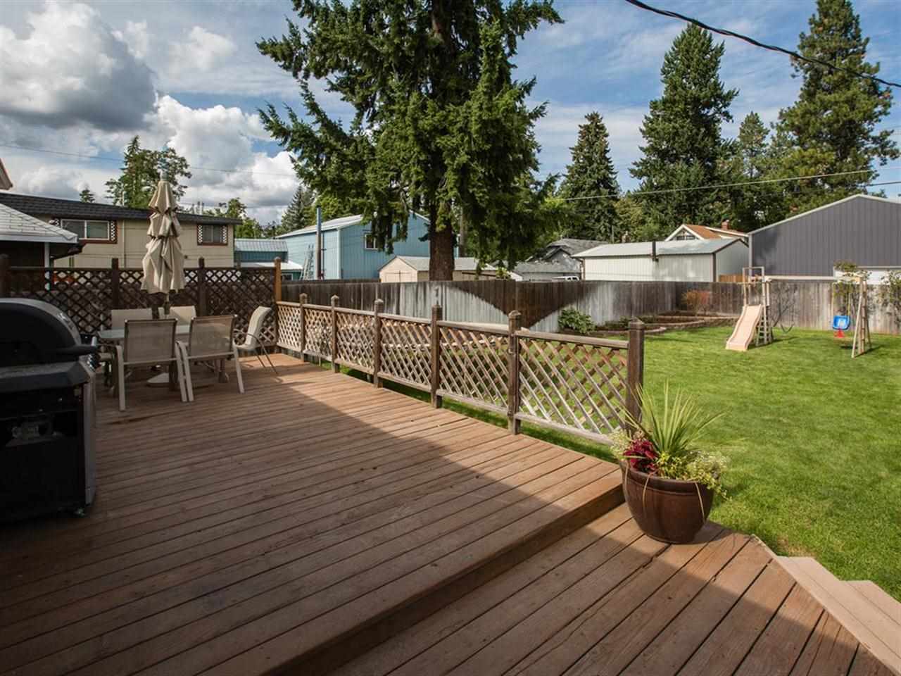 937 E 39th - Photo 15