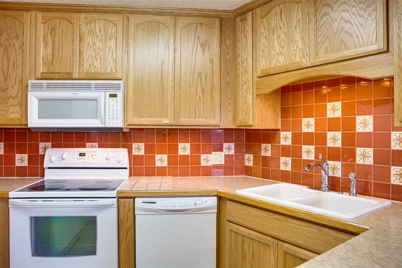 9024 N Country Homes Blvd - Photo 9
