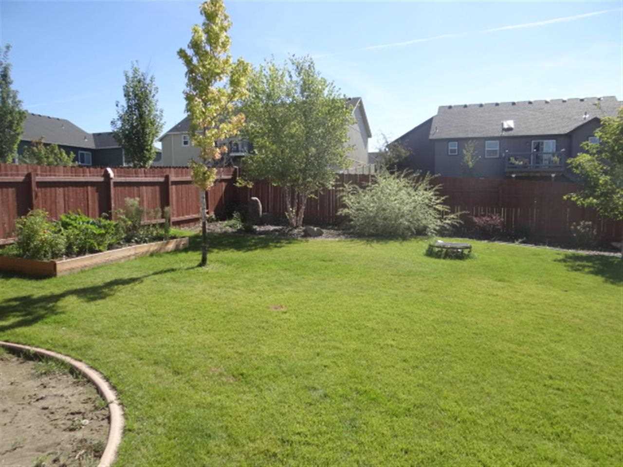 18224 N Astor Ct. - Photo 3