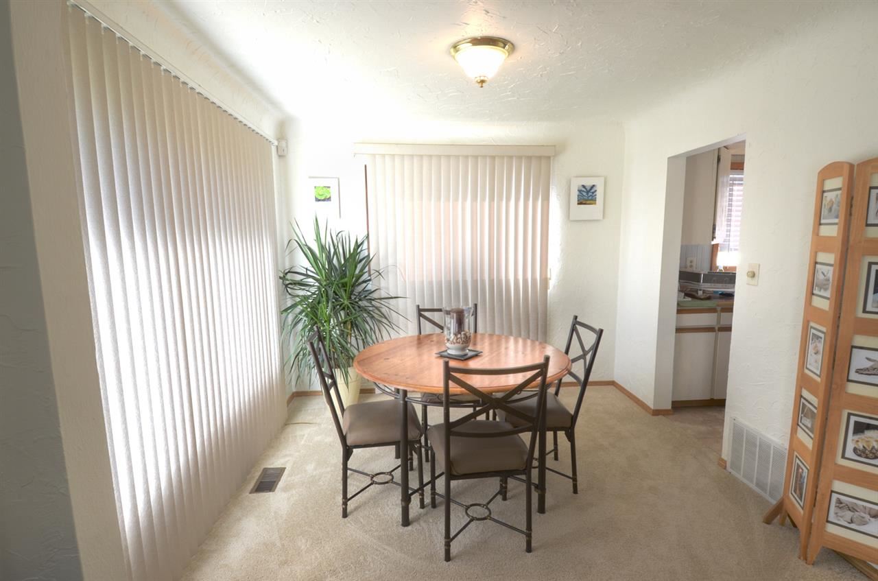 3909 N Adams - Photo 4