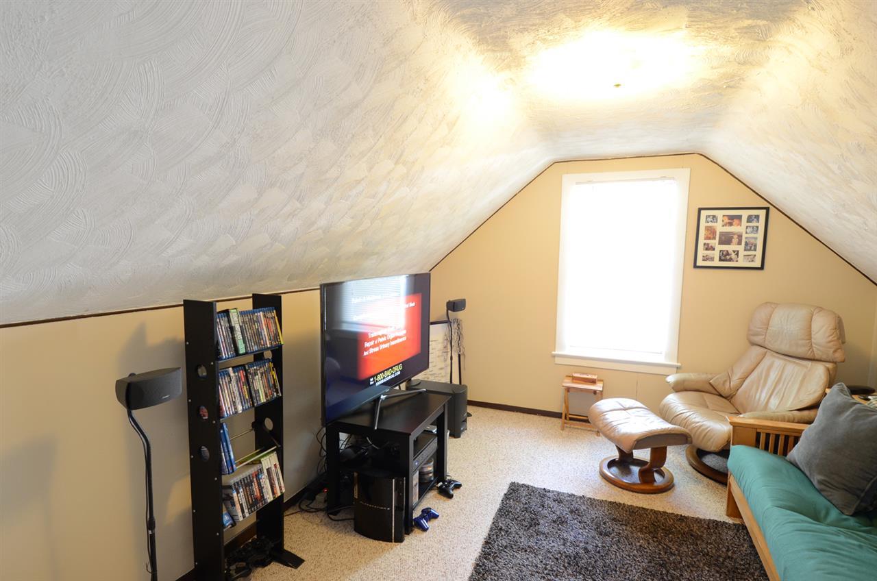 3909 N Adams - Photo 9
