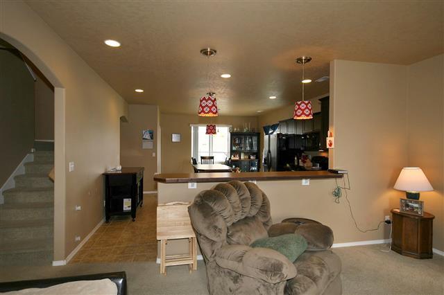 2813 W Abigail Ct - Photo 8