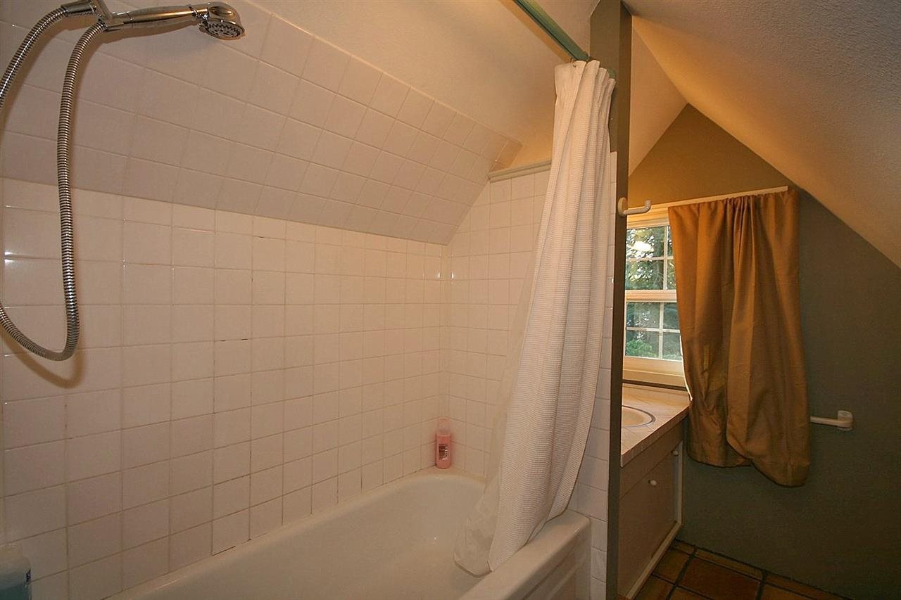 1118 E 28th - Photo 11