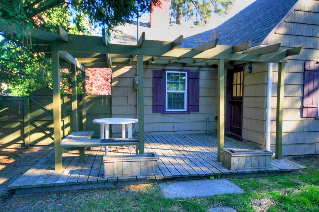 1118 E 28th - Photo 16