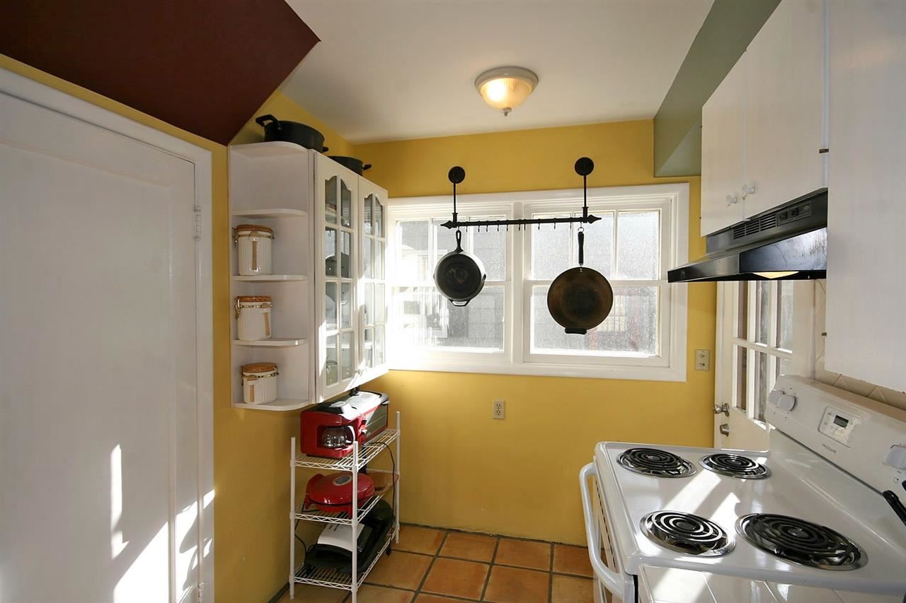 1118 E 28th - Photo 7