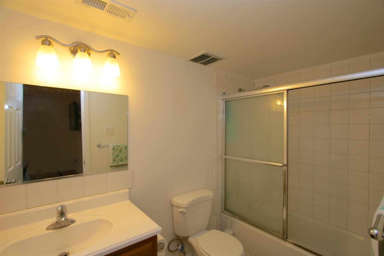10210 N MOSS Ln - Photo 16