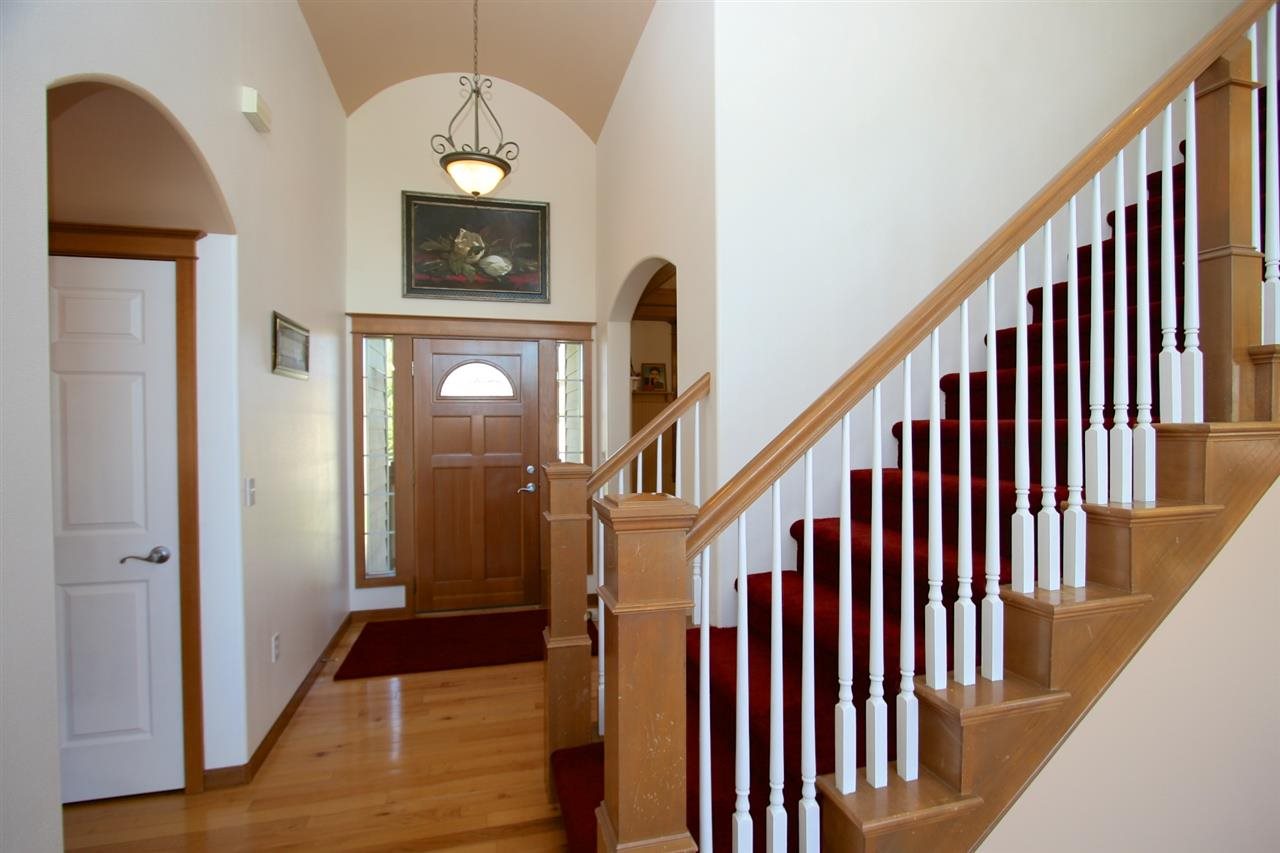 10210 N MOSS Ln - Photo 3