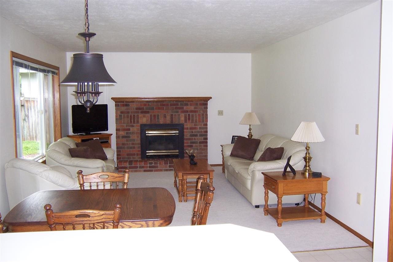 1123 E BRIERWOOD - Photo 10