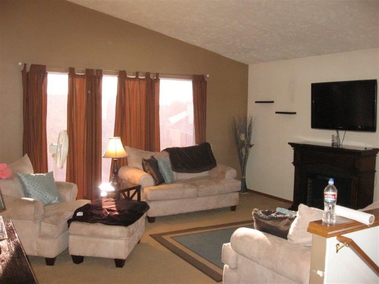 1502 E CLOVER - Photo 6