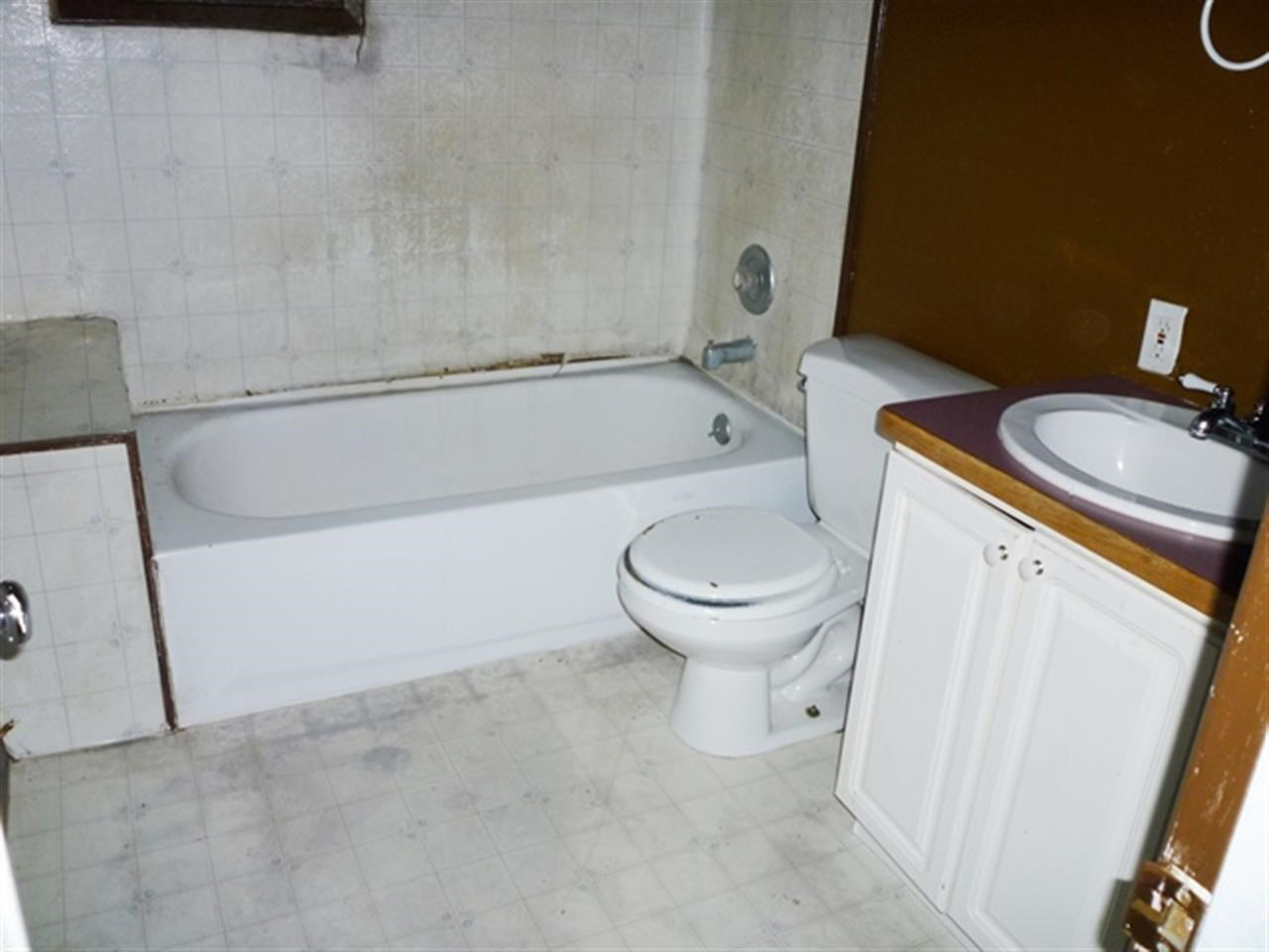 242 Knott Rd - Photo 8
